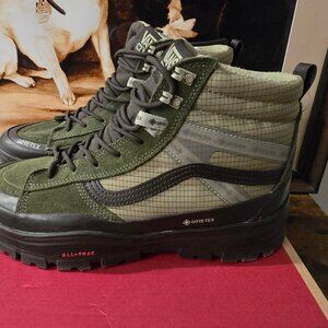 Vans Sk8-Hi GORE-TEX Insulated Dark Green VN000DARF87 Men's Size 10 US Boots NEW